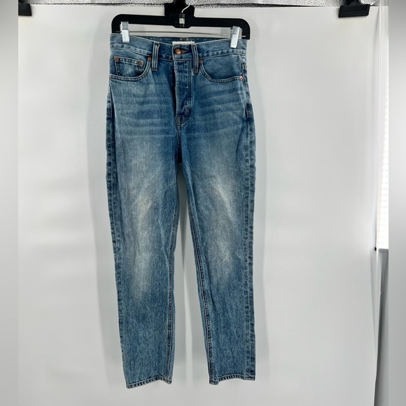 Rivet & Thread blue jeans straight leg size 25 button front - Picture 1 of 12